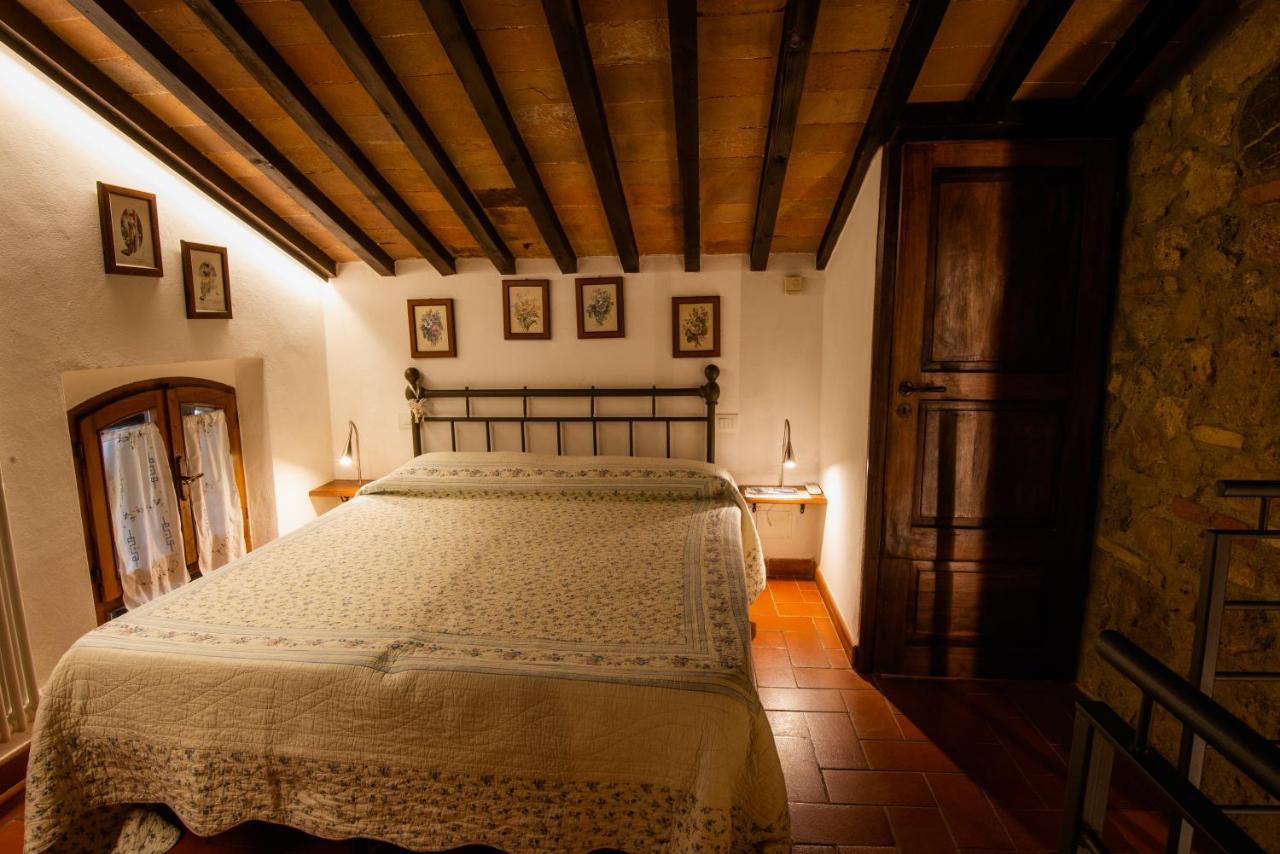 Agriturismo Casanova Di Pescille San Gimignano Exteriör bild