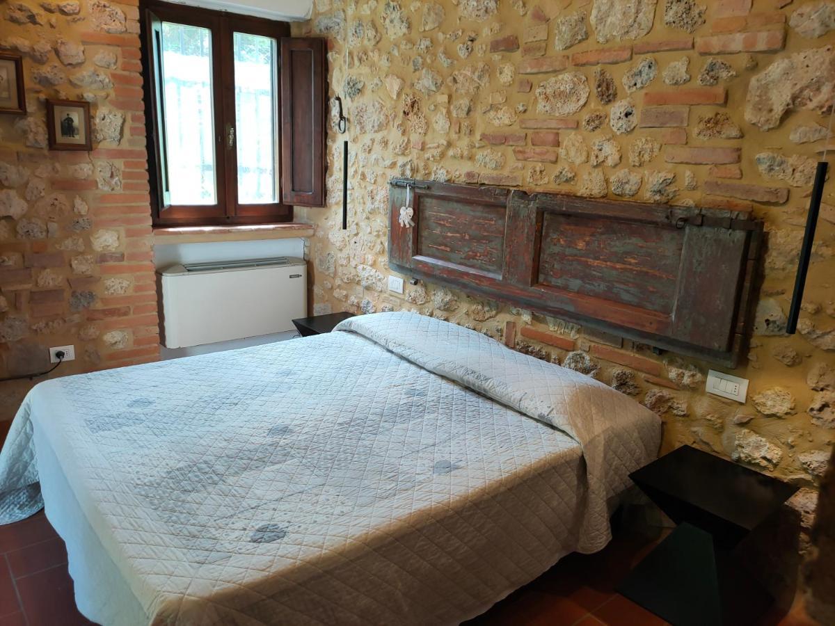 Agriturismo Casanova Di Pescille San Gimignano Exteriör bild