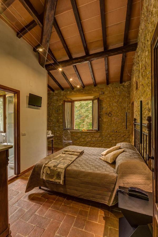 Agriturismo Casanova Di Pescille San Gimignano Exteriör bild