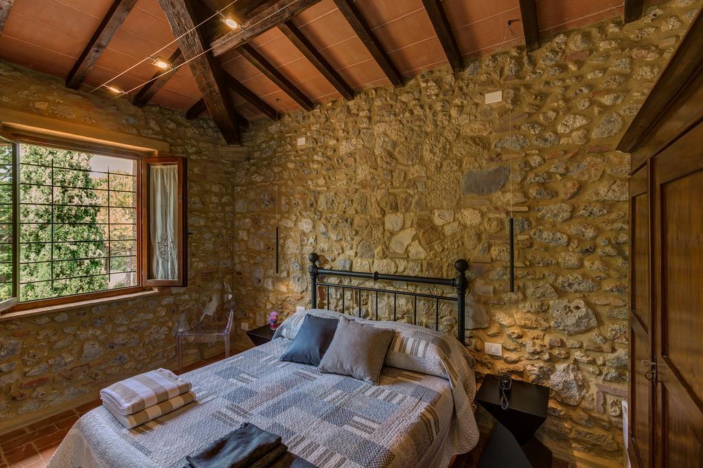 Agriturismo Casanova Di Pescille San Gimignano Exteriör bild