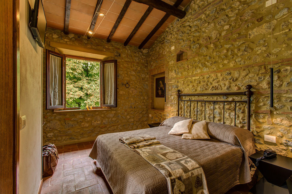 Agriturismo Casanova Di Pescille San Gimignano Exteriör bild